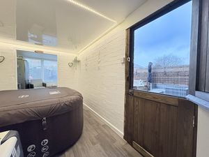 Photo 13- click for photo gallery